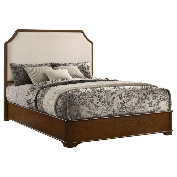 Garland 58-inch Eastern King Panel Bed Cream Brown Cherry