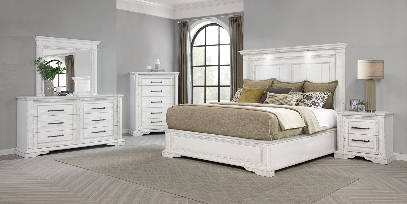 McKinney 6-drawer Bedroom Dresser with Mirror Vintage White