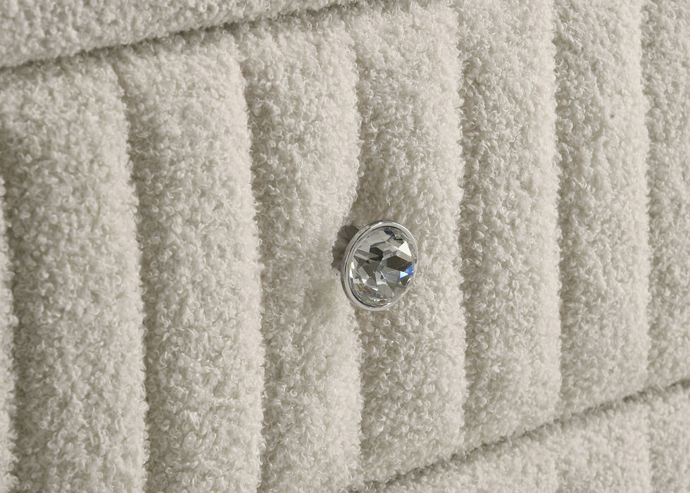 Sonya 6-drawer Upholstered Bedroom Dresser Ivory