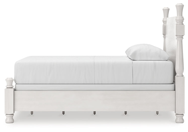 Rowlenstown Queen Poster Bed, Dresser and Mirror